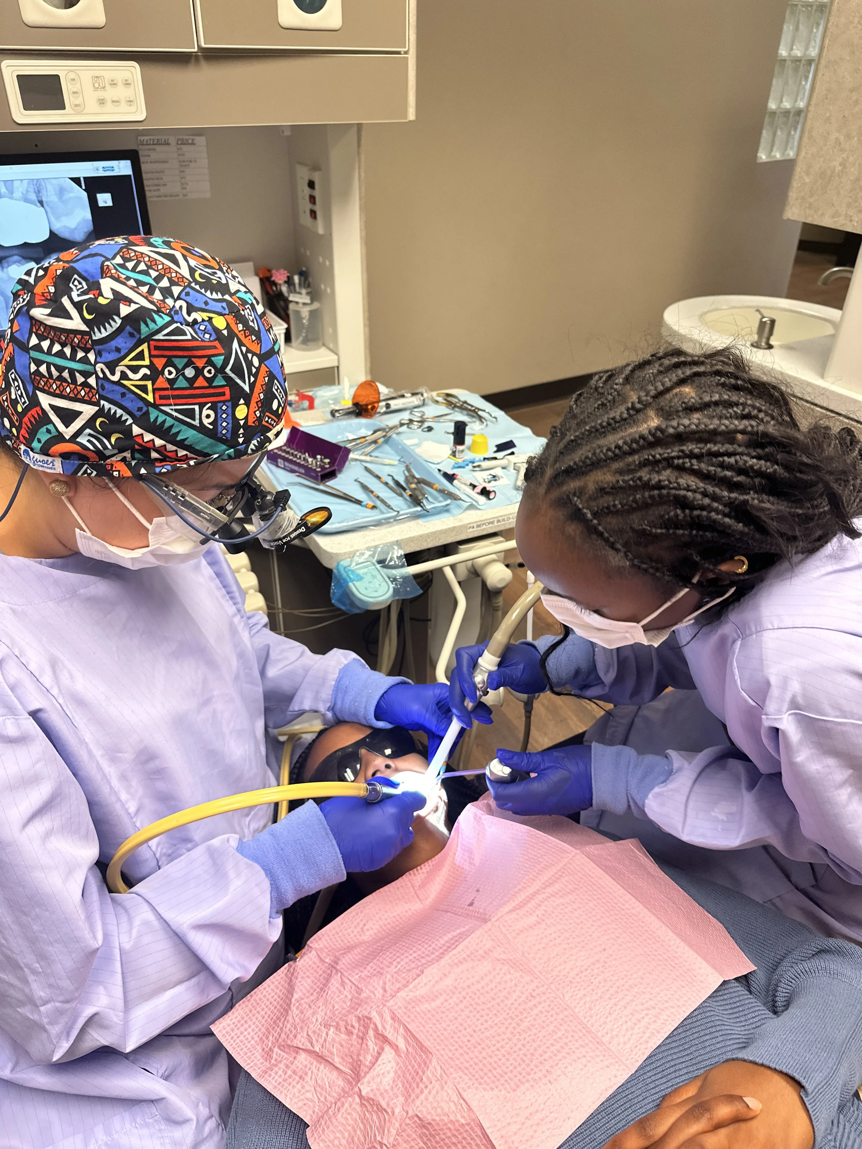 Kokopelli Dentistry team providing emergency dental treatment